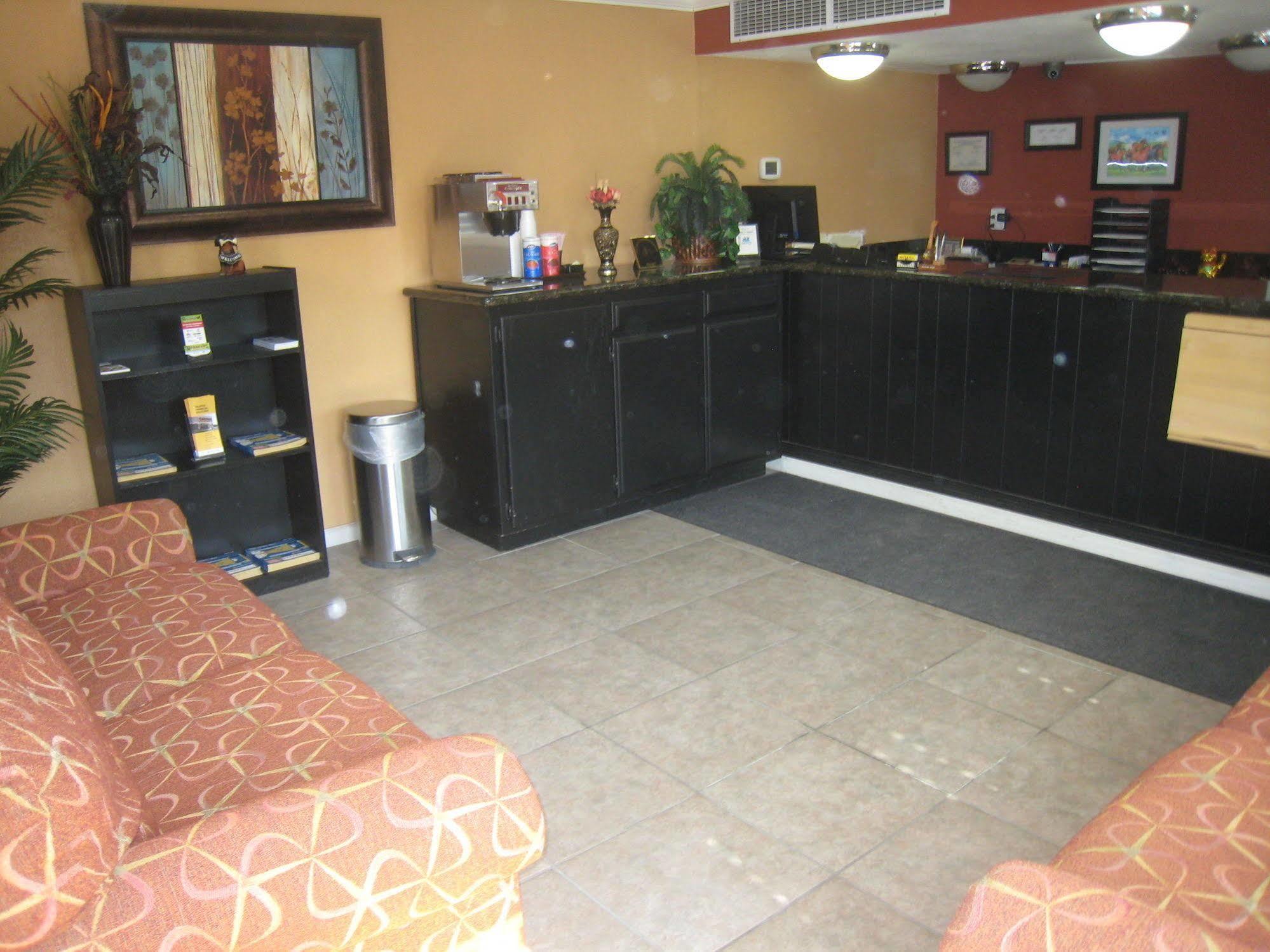 Motel 8 Maricopa Экстерьер фото