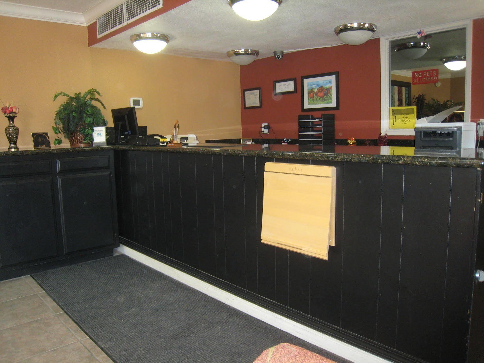Motel 8 Maricopa Экстерьер фото
