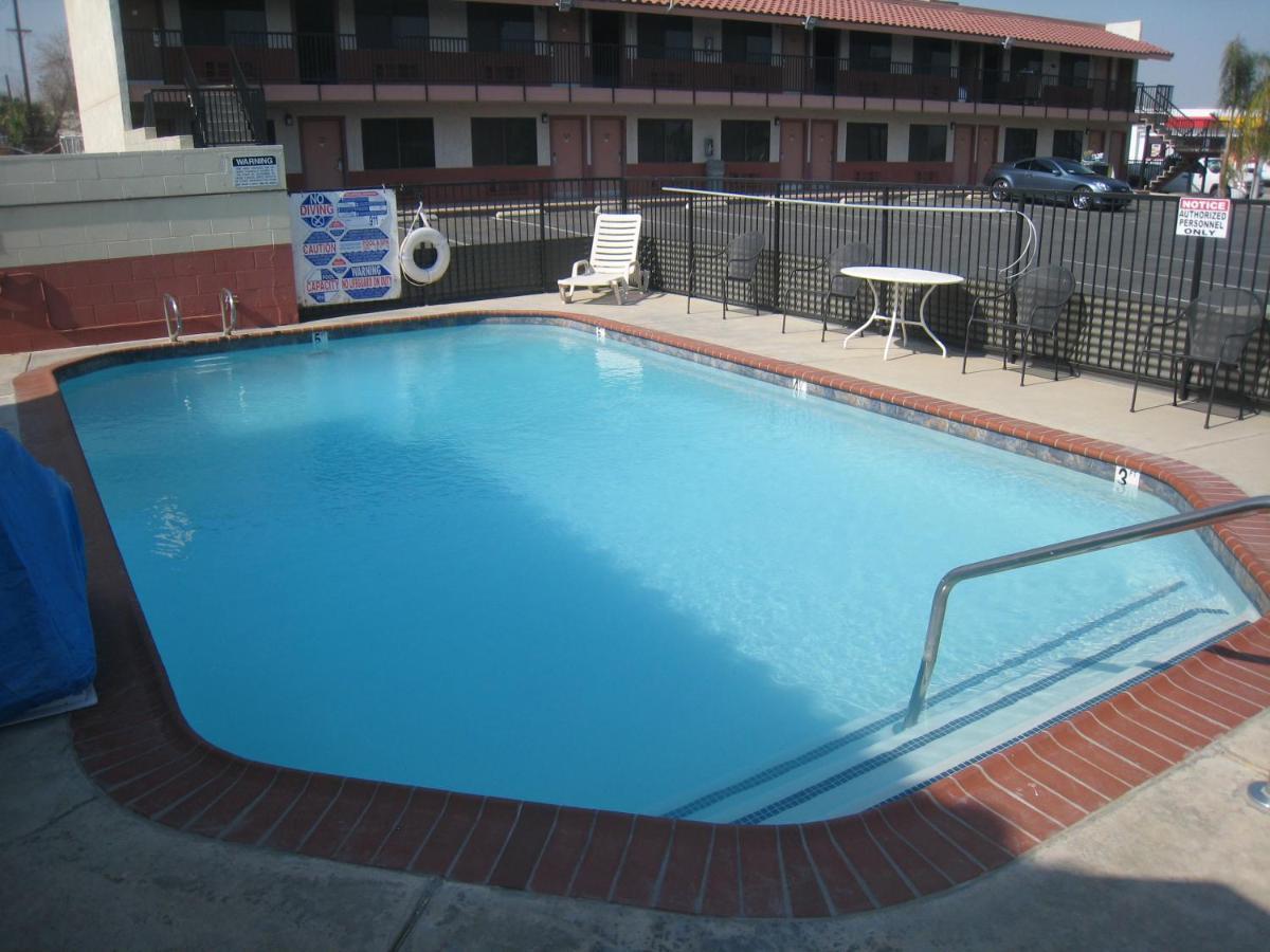 Motel 8 Maricopa Экстерьер фото